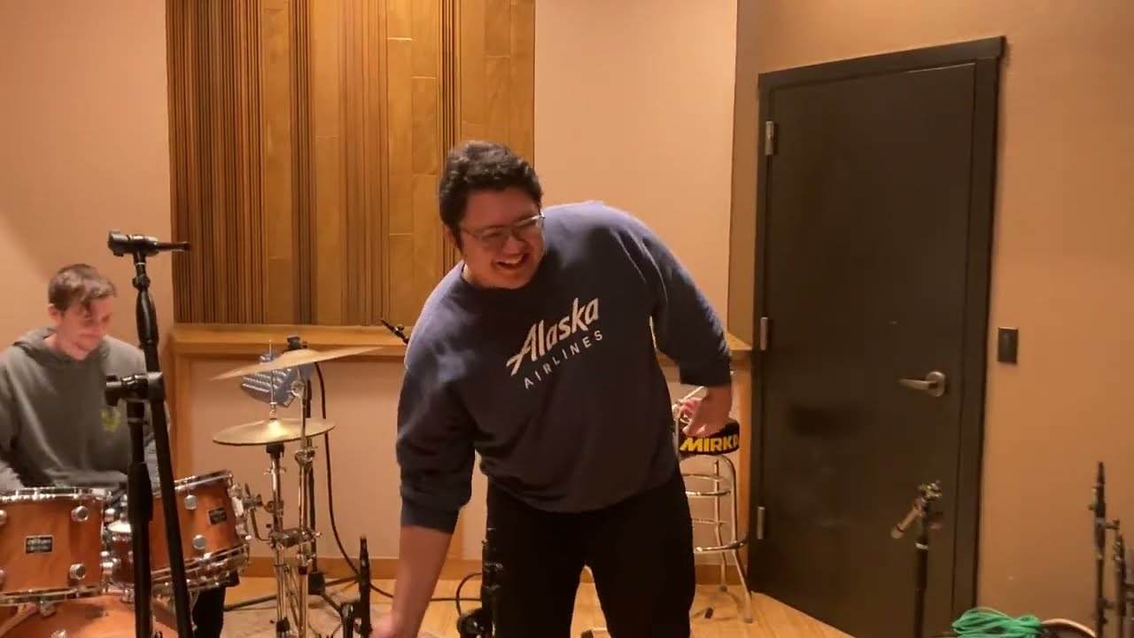 Micing Drums at Nettleingham Audio (Studio Vlog Time-Lapse)