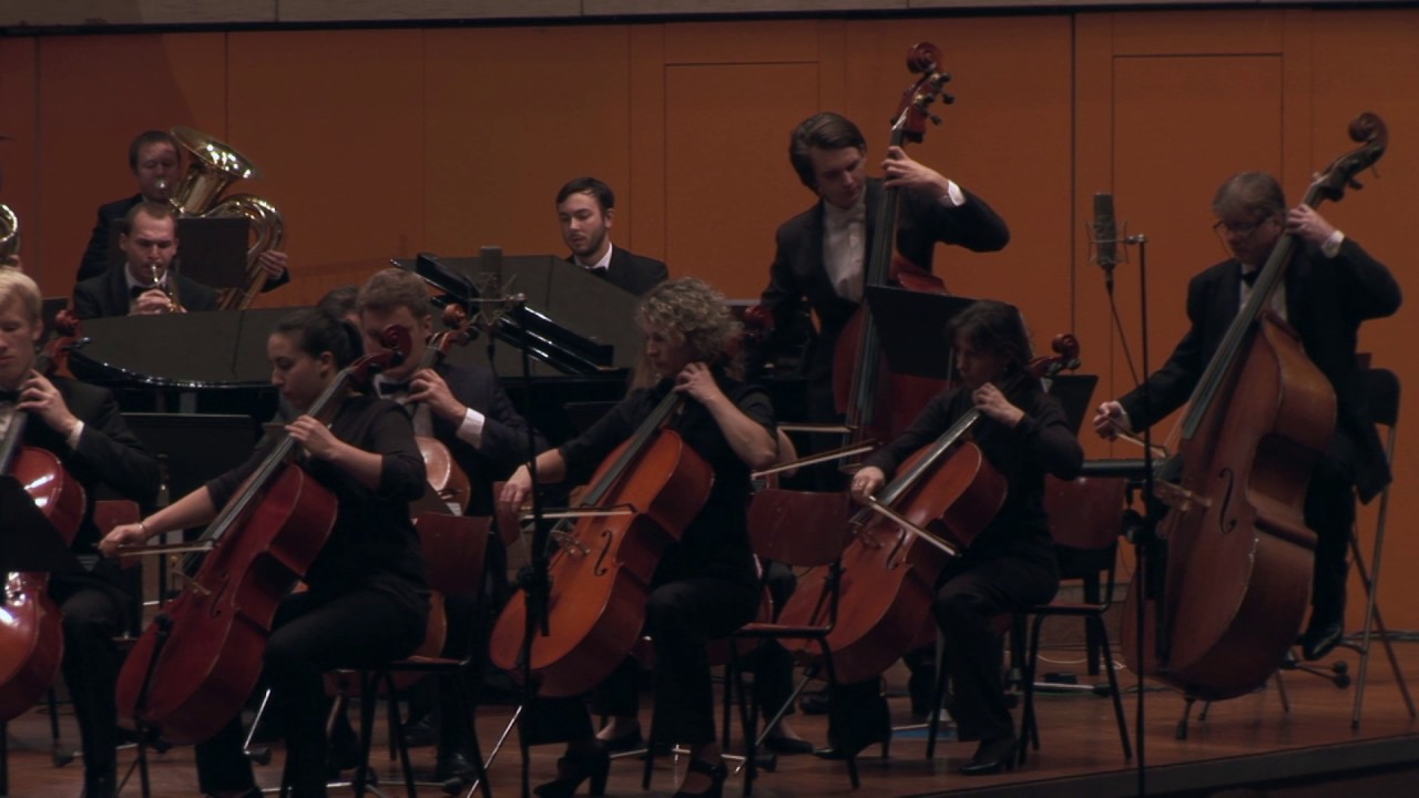 Arnold: Stargate - Suite · Korynta · Prague Film Orchestra