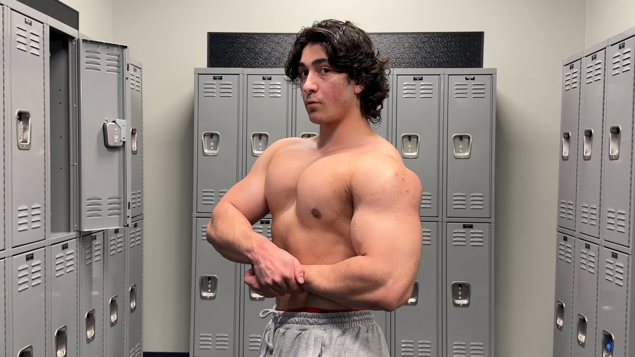 Mini-Cut Vlog Day 1 | PUSH A - Chest, Shoulders, Triceps