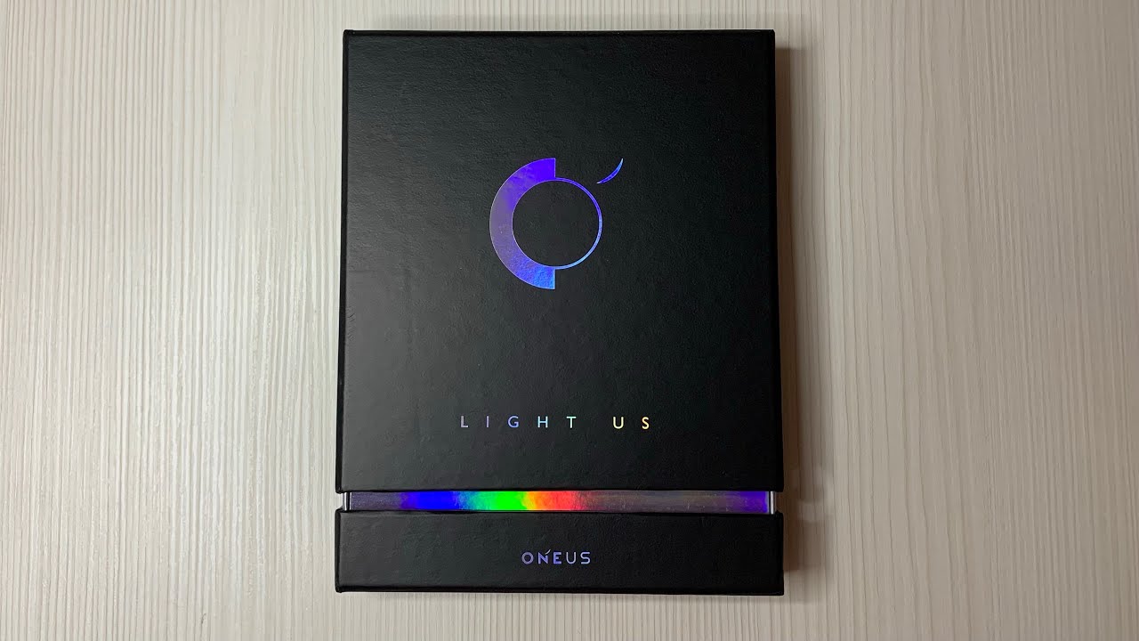 Распаковка альбома ONEUS / Unboxing album ONEUS Light Us (1st Mini Album)