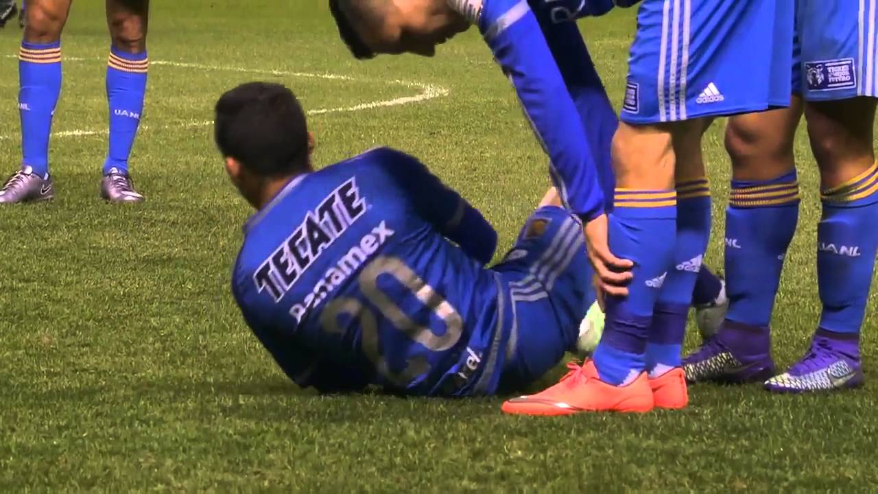 Yellow Card RSL No. 2 Tony BELTRAN @tonybeltran23 | @RealSaltLake @tigresoficial @scotiabankfc #SCCL