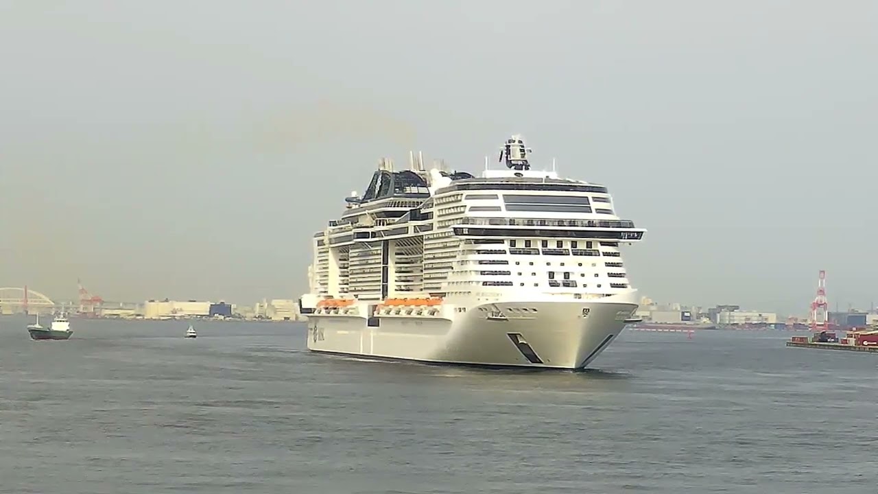 MSC BELLISSIMA  動画　神戸16時初入港　2023年6月13日