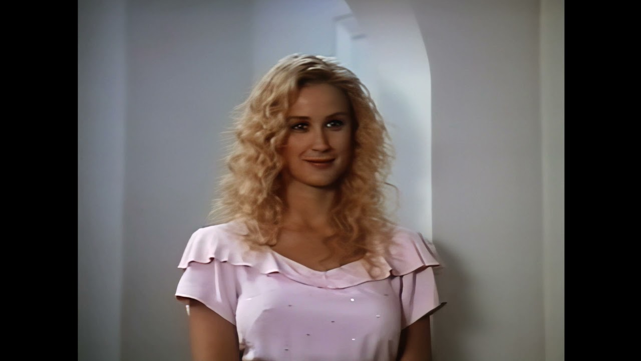 Julia Fordham - (Love Moves In) Mysterious Ways - Official Promo Video