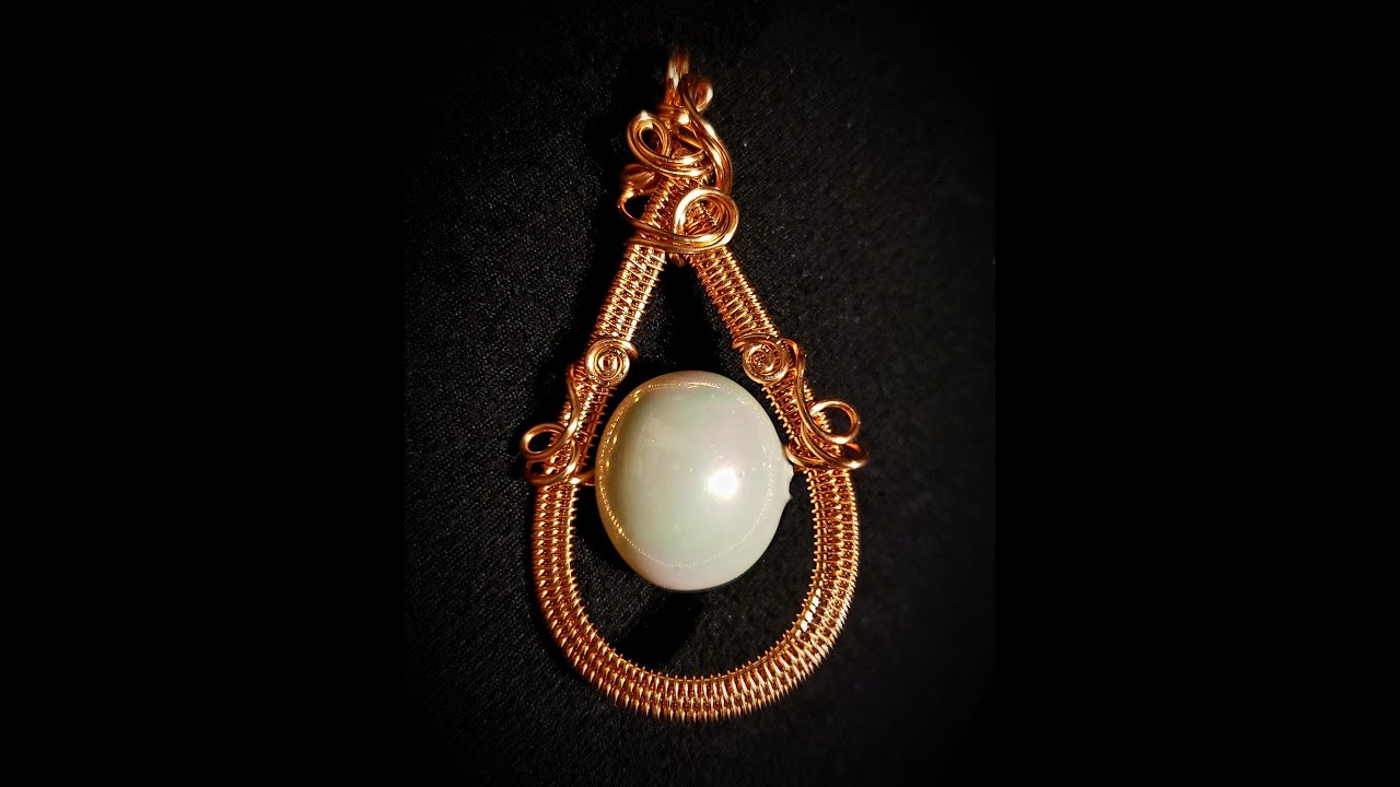 Tear de Luna Pendant- Beebeecraft - Cheryl St. Pierre of Majestic Wire Artworks