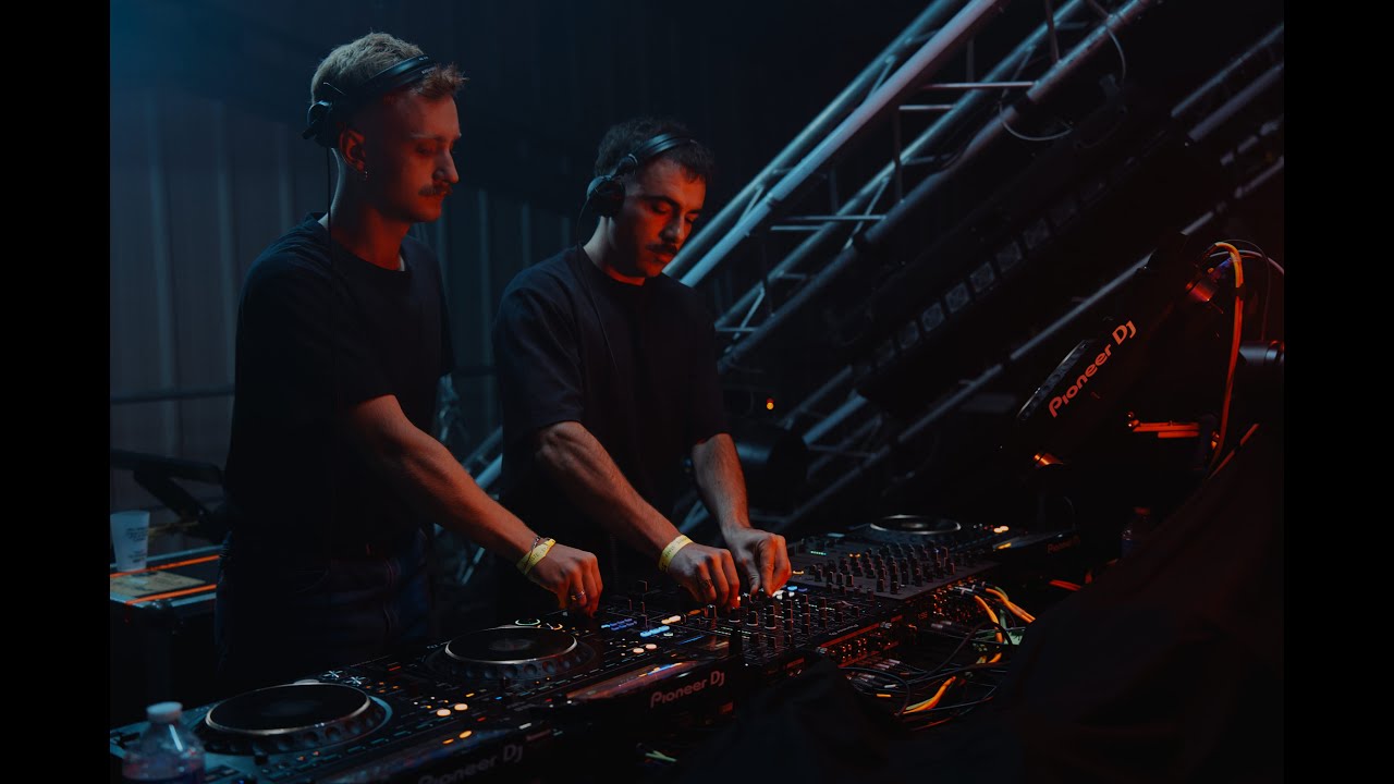 UNIVR.S B2B SZN - Full Groove Warehouse - Set mental, hypno & raw techno