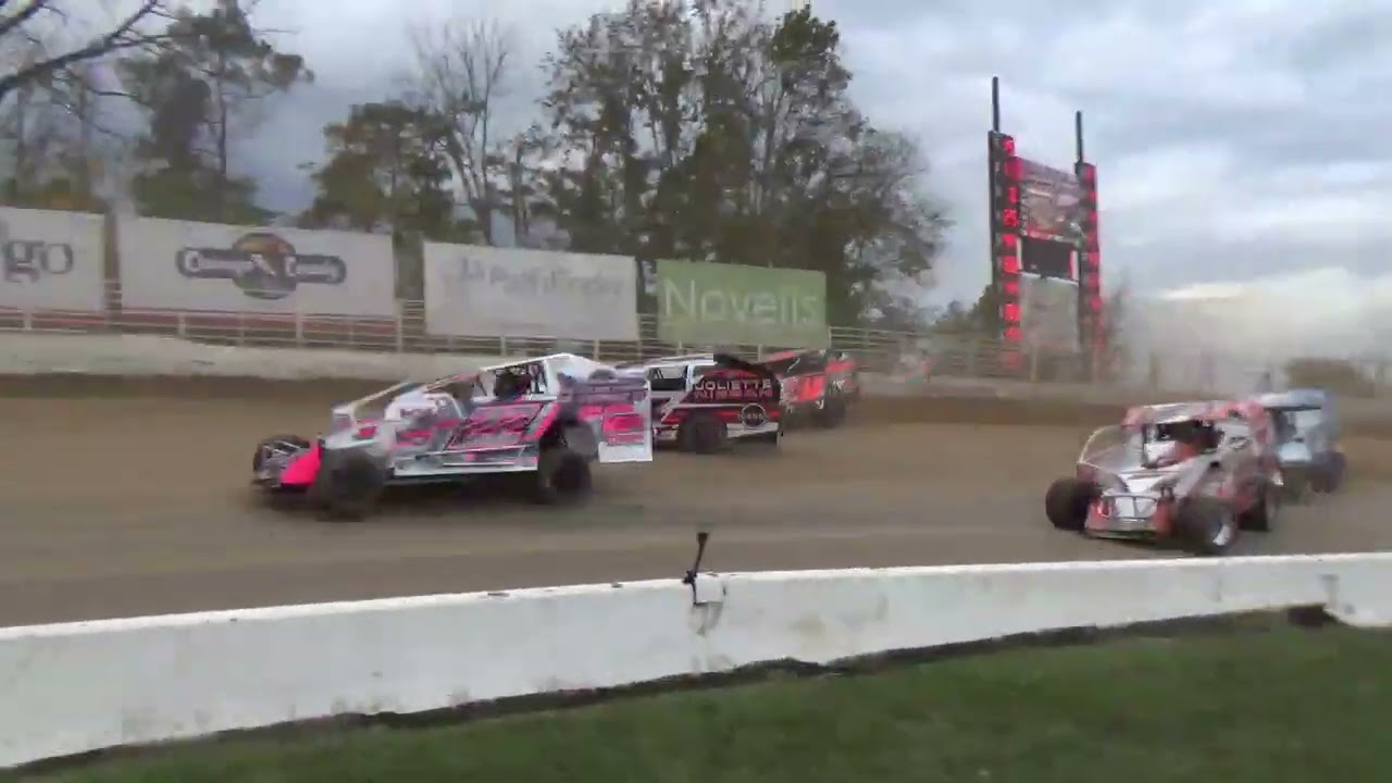 Super Dirt Week 53- Wreck in Last Chance Showdown