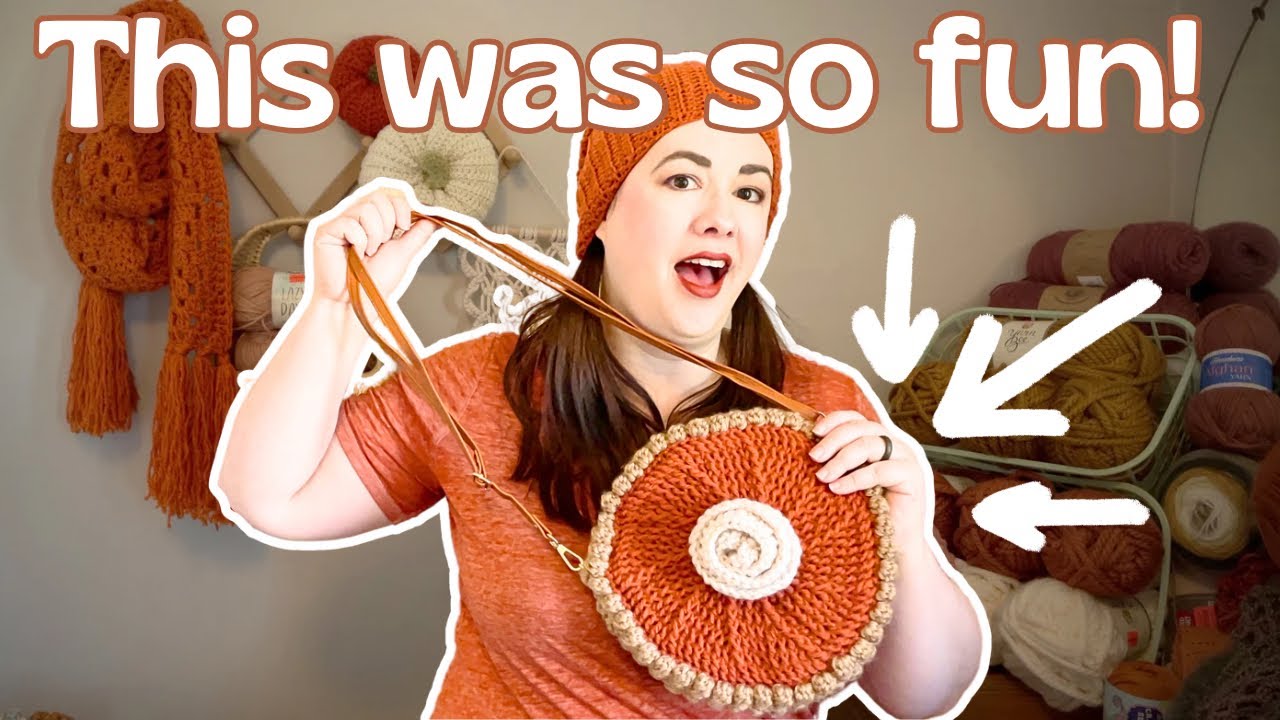 I love Thanksgiving so much, I crocheted a PUMPKIN PIE Bag!