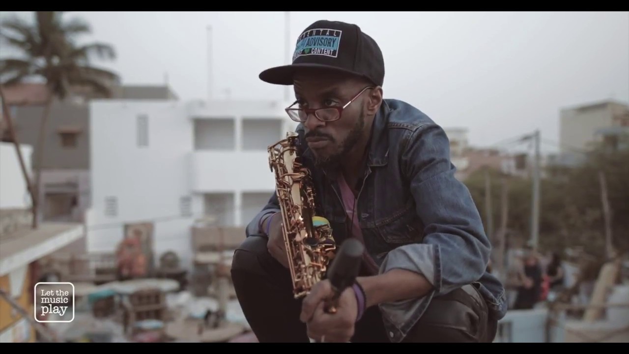 LET THE MUSIC PLAY With JOWEE OMICIL # A Dakar Live Sessions production