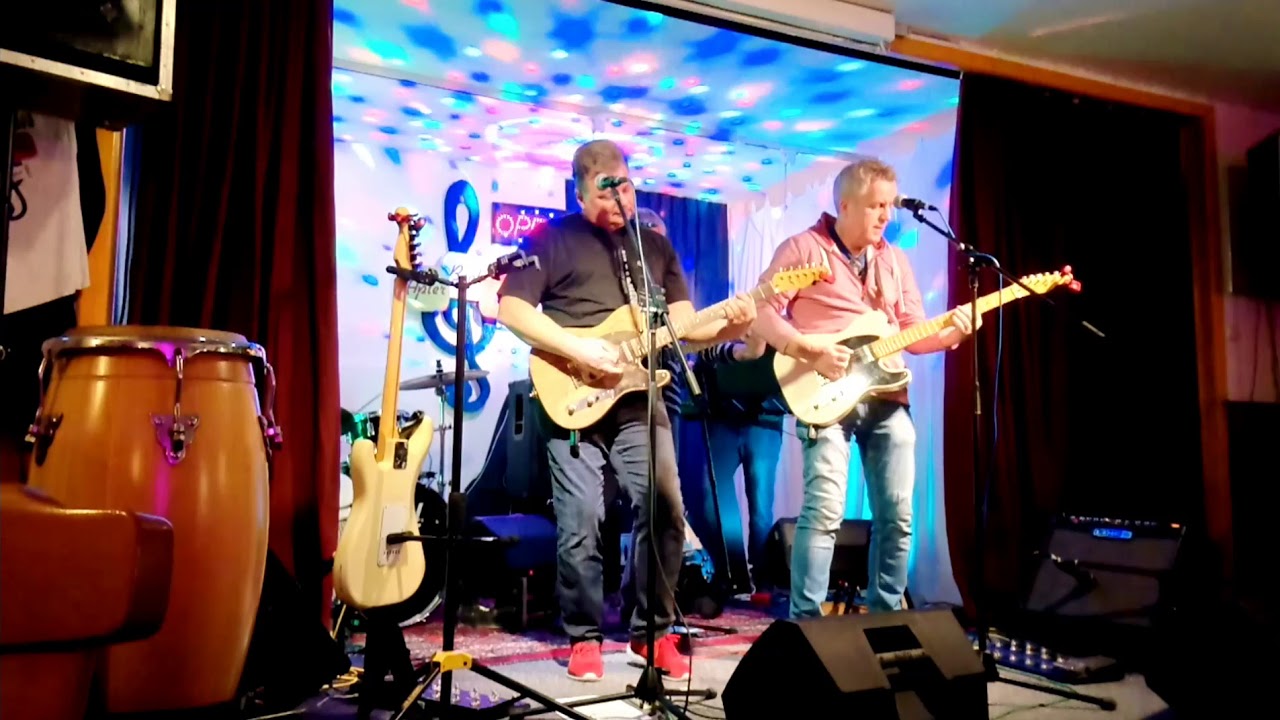 Hinterhof Band * jetzt f&auml;ngt das Leben an