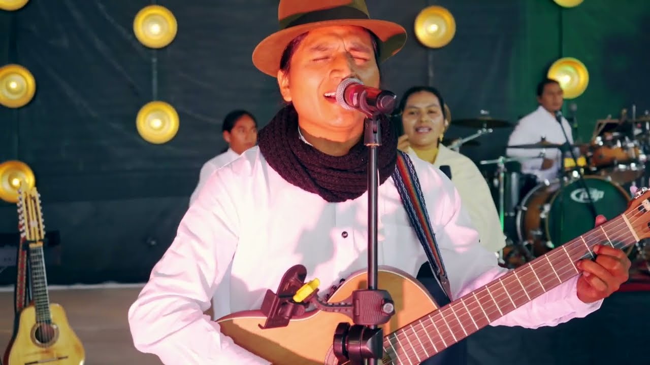 CONCIERTO - SINAY TARPUK ( MOSAICO) AUDIO  EN VIVO