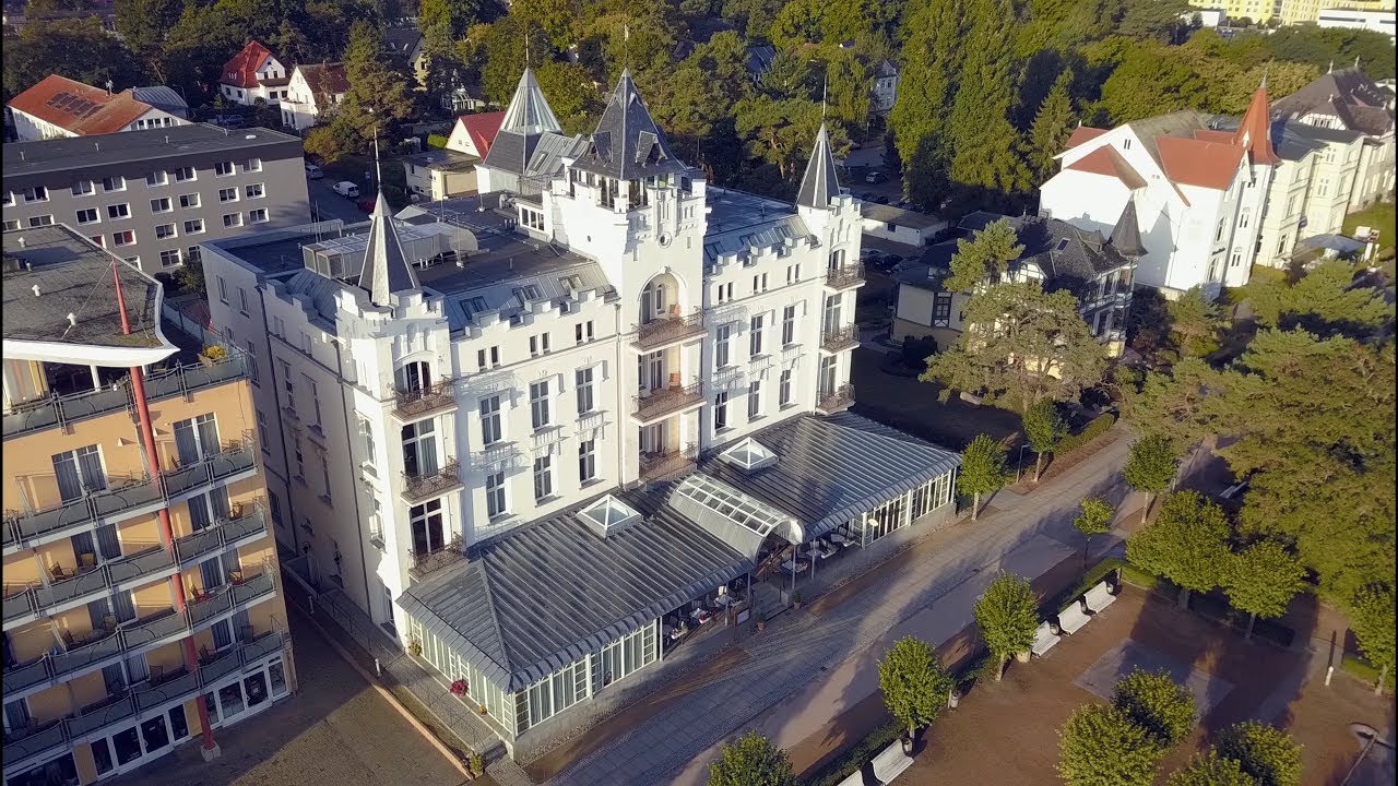 Usedom Palace *****