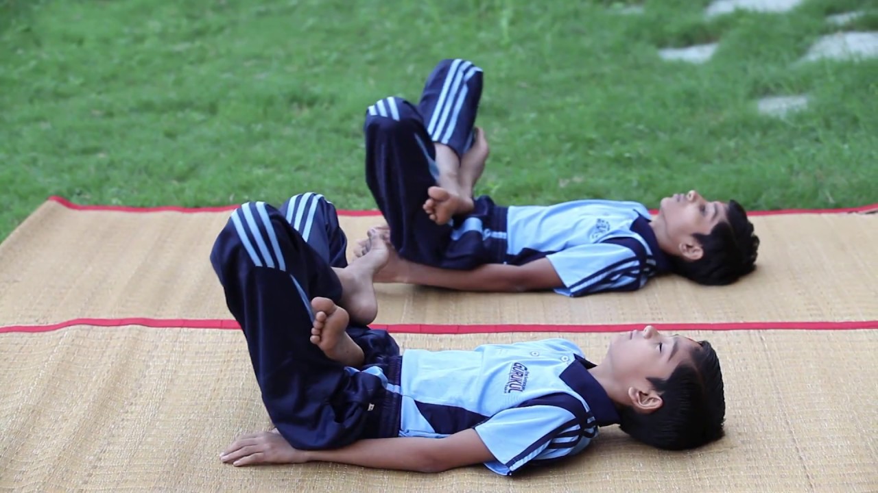 Rajkot Gurukul Students Yogasan