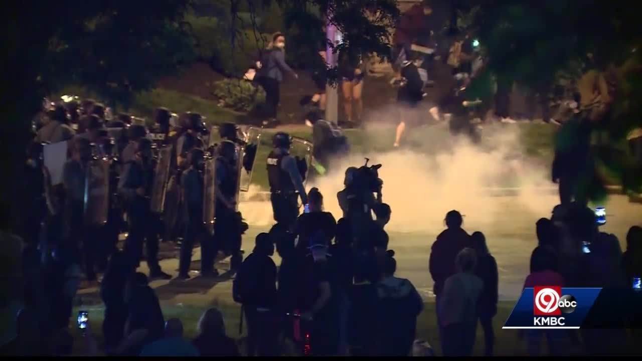 KCMO City Council gives amnesty to nonviolent protesters arrested on municipal charges