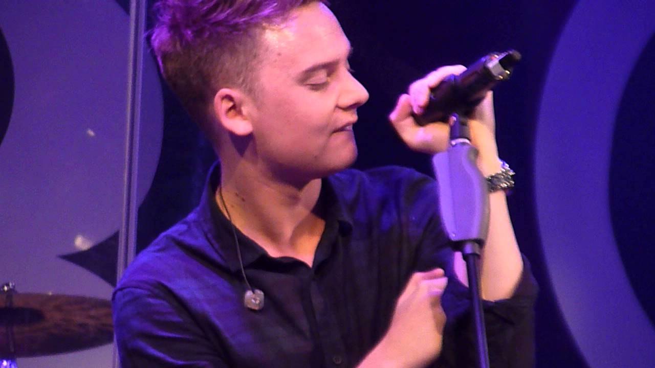 Conor Maynard Cover Clean Bandit Rather Be and Craig David Fill Me In Brookyln Bowl O2 London