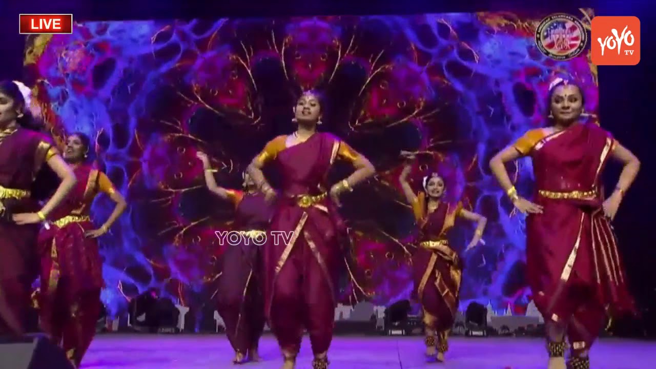 NRI Girls Dance Performance of Telangana Folk Song at World Telangana Convention 2018 | YOYO TV