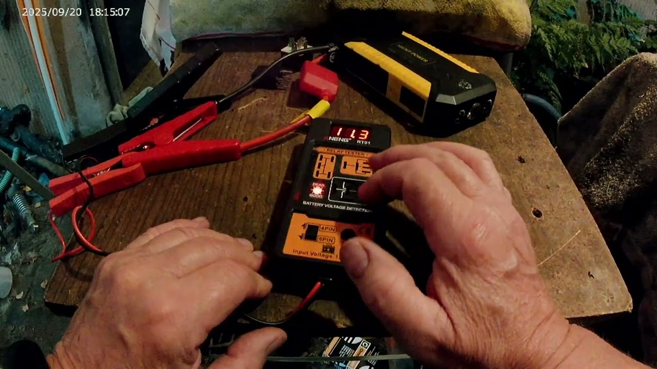 Unboxing Batterie und Relais-Tester