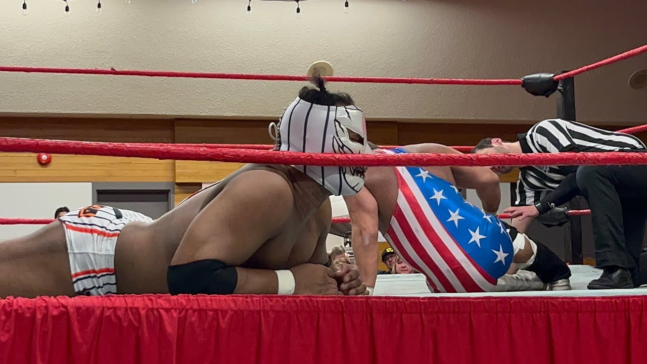 CWE Live in Winnipeg, MB - Danny Duggan vs MENTALLO (c)