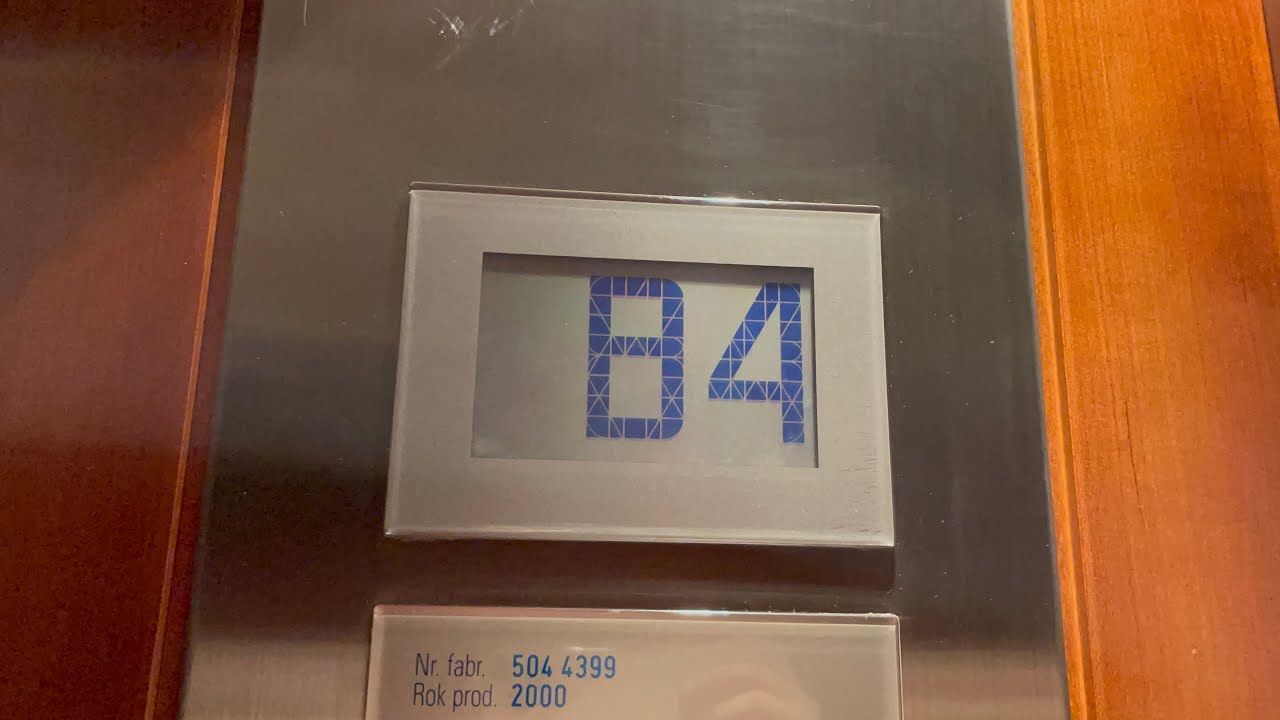 (My first) 2000 Schindler D-Series Hydraulic Elevators To Garage @ Regent Warsaw Hotel, Warszawa, PL