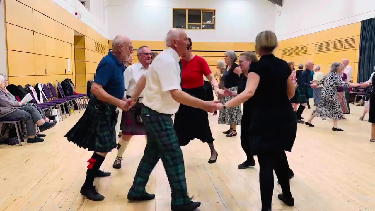Reel of the Gordon Highlanders - Scottish Country Dance