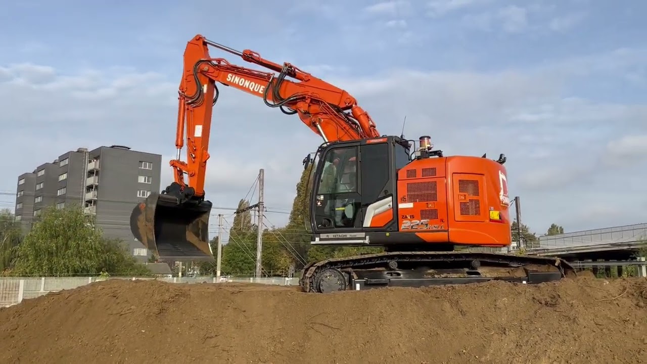 Nieuwe compacte ZX225US-7 voor Grond- en afbraakwerken Sinonquel