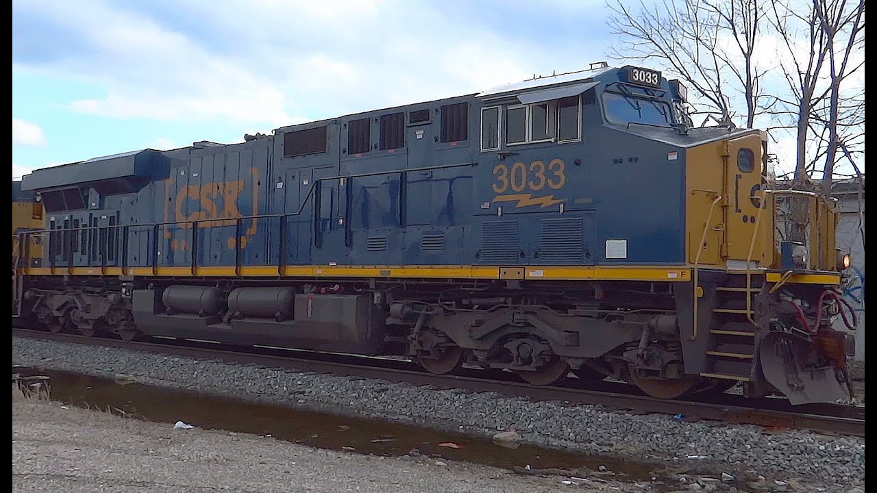 Lots of K5HLL Horn On New GE ES44AH Locomotive