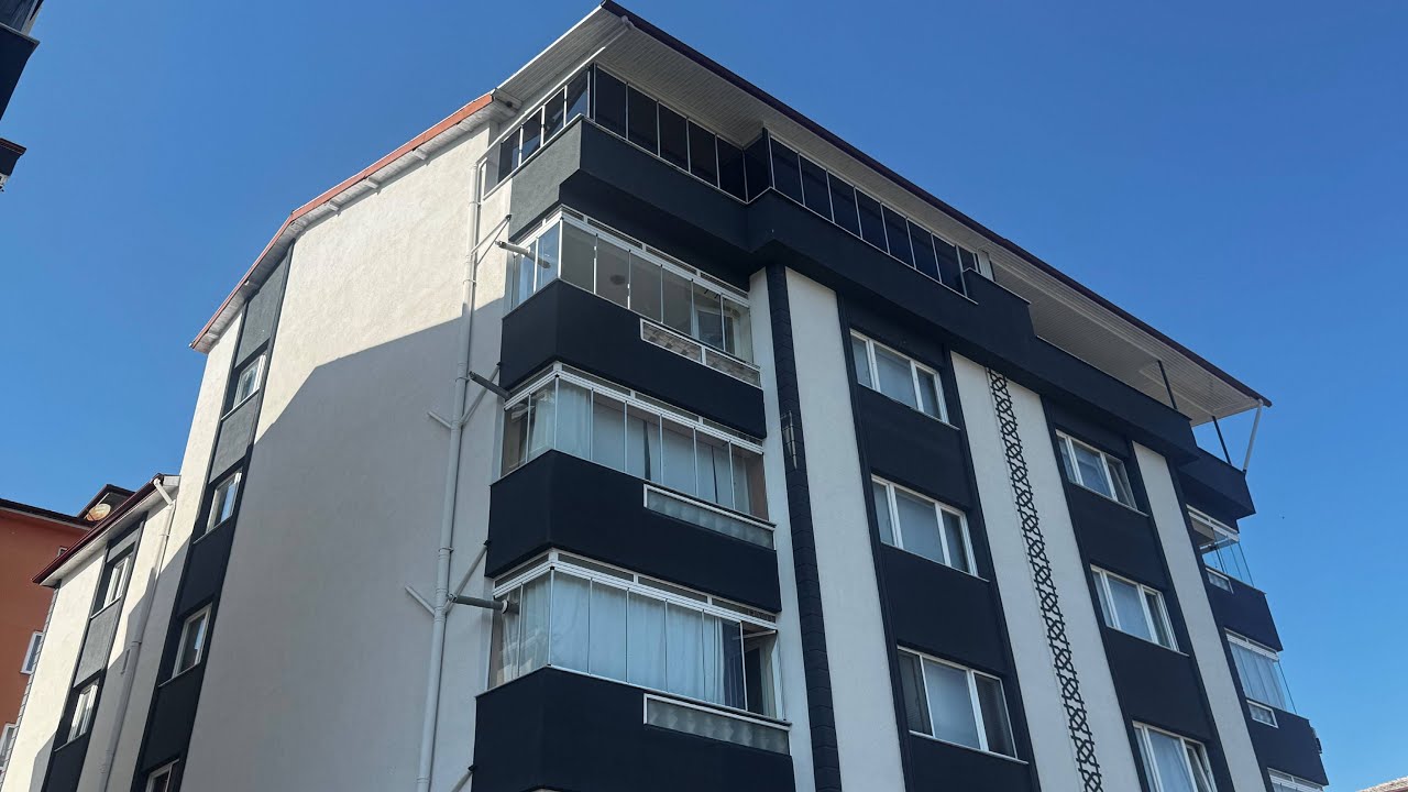 ÇAYCUMA EMLAK'TAN MERKEZDE 250m2 4+1 TERASLI DUBLEKS DAİRE