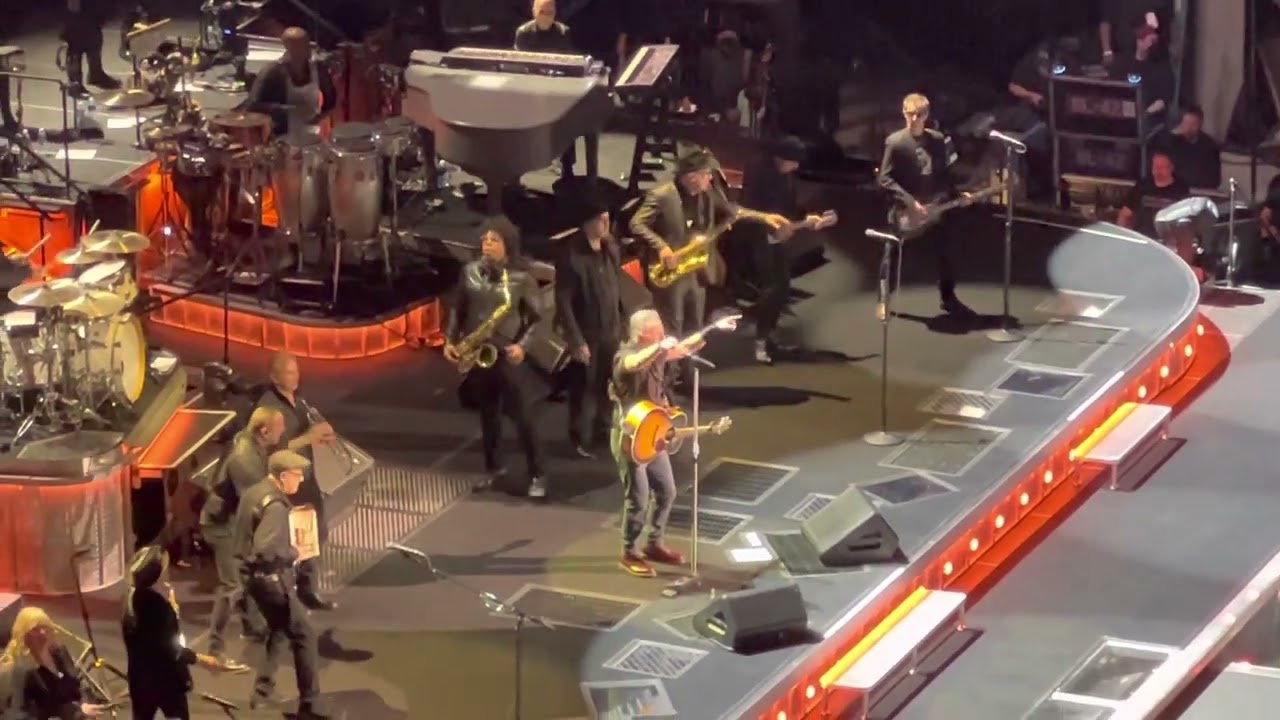 Bruce Springsteen. Pay Me My Money Down 2023-03-07  Milwaukee Wi  Fiserv Forum