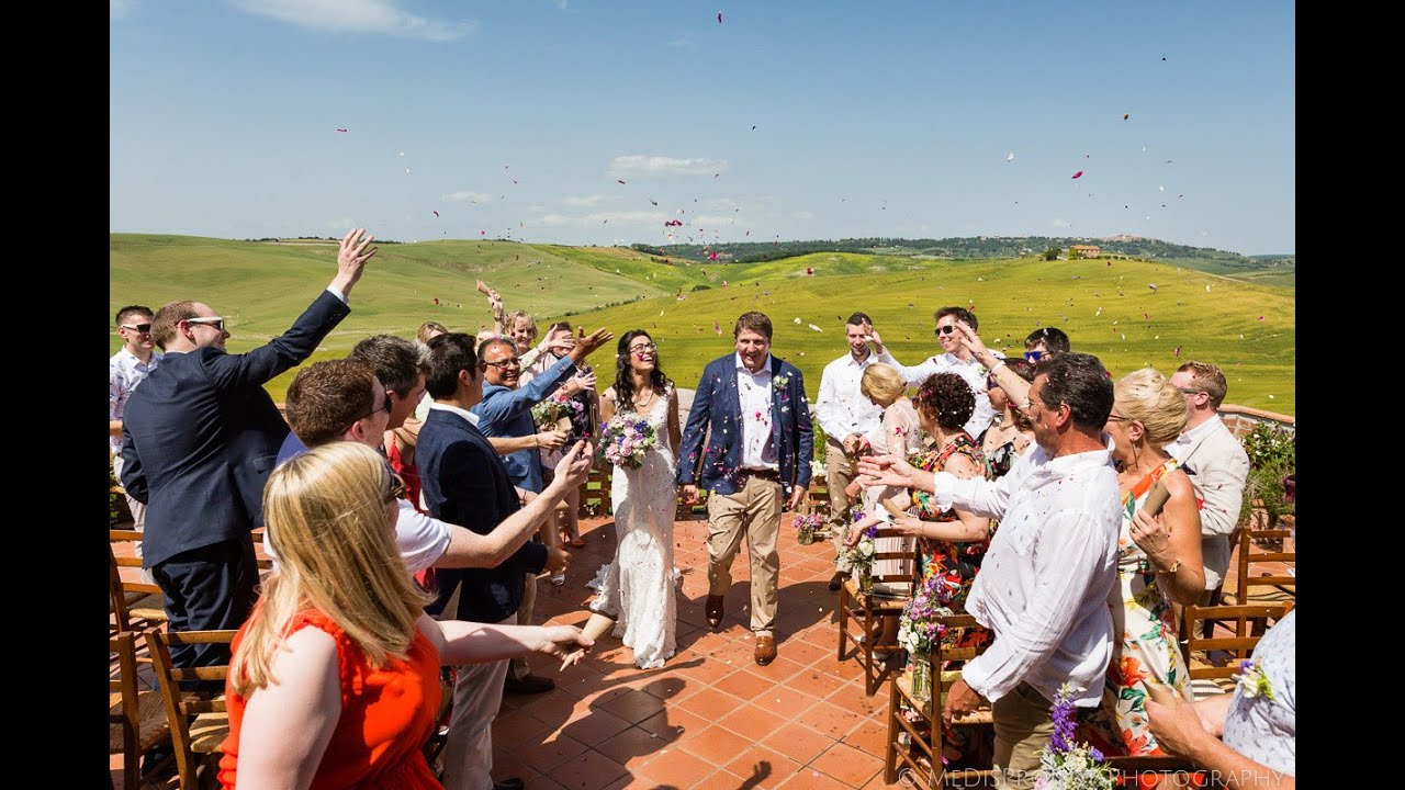 Wedding in Tuscany at Agriturismo il Rigo | Photos by MeDisProject Photography