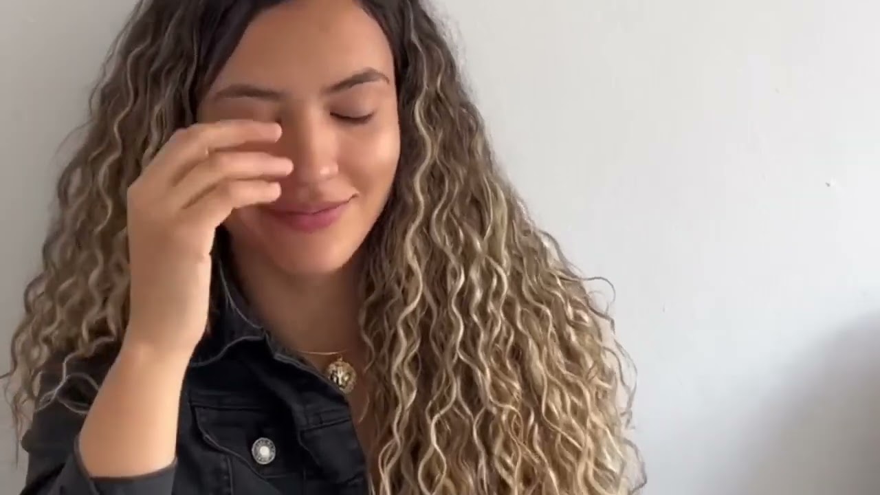 Amante se finge para viver dentro da casa da esposa dele