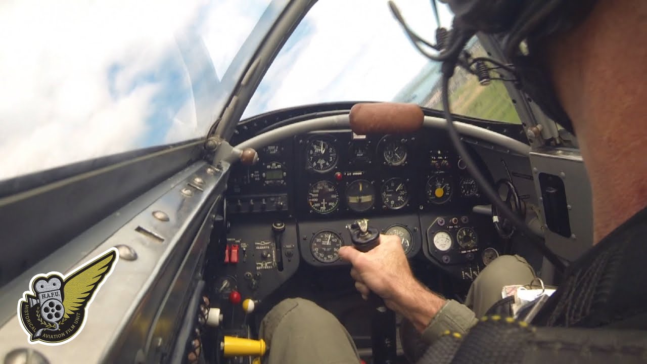 WW2 Soviet Yak-3 Fighter Aircraft - Cockpit View