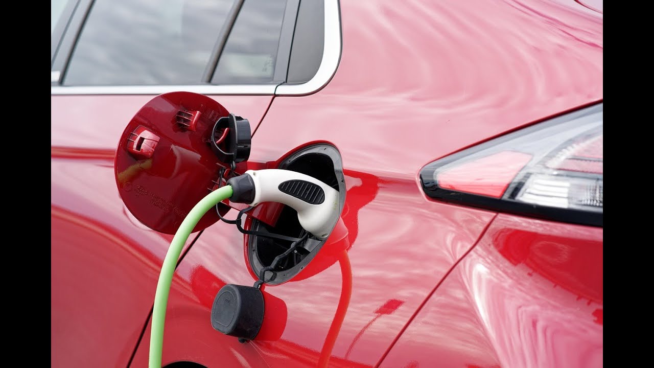 Revolutionizing EVs: Factorial Energy's Game-Changing Solid-State Battery Tech