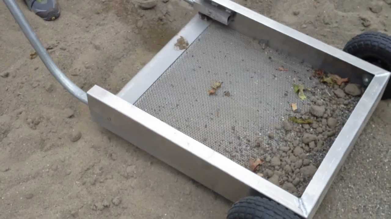 Sand-Cleaning-Device.MOV