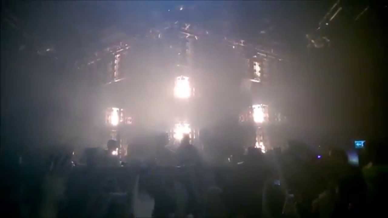 Anteprima Skrillex Cocoricò @ Riccione 22/08/2014 (HD) [BONS]