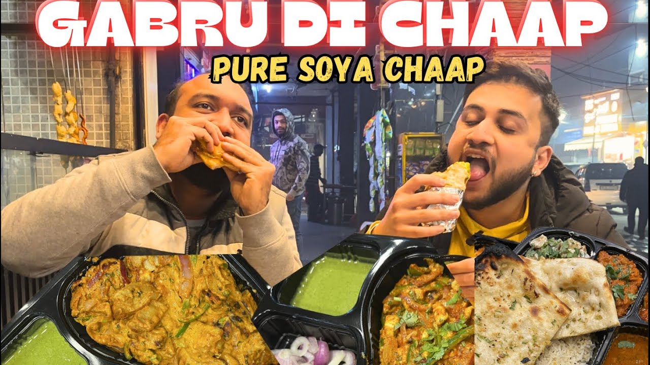 PURE SOYA CHAAP IN DELHI 😋 || Shark Tank Featured brand #soyachaap #malaichaap #bhukkadbros #foodie