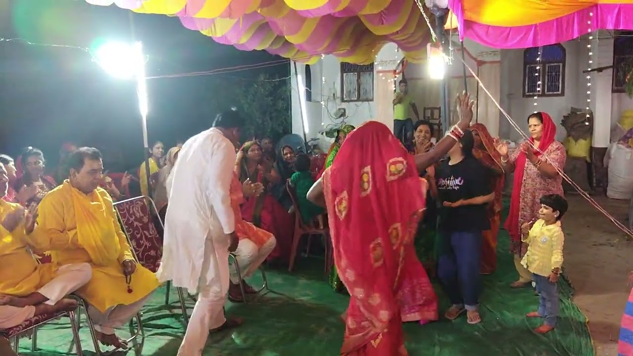 श्री कृष्णा जी का भजन मेरे घर आओ गए तो माखन खिलाऊँगी . आचार्य श्री मुक्तिनाथ जी महाराज ,
