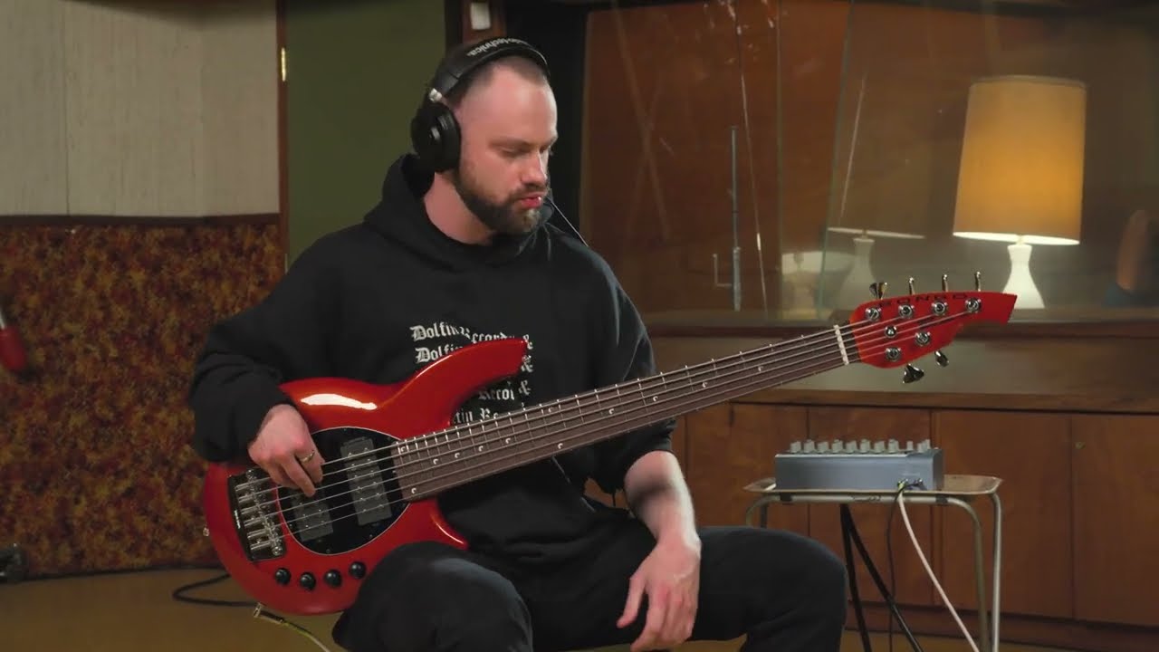 Ernie Ball Music Man: Bongo 6 Demo with Max Gerl