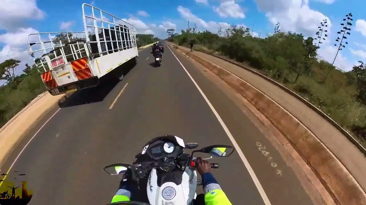 The Most Boring Road || Dayun Flasher 200 Benelli TRK 251 Braap Vlog  @ kenyatta road