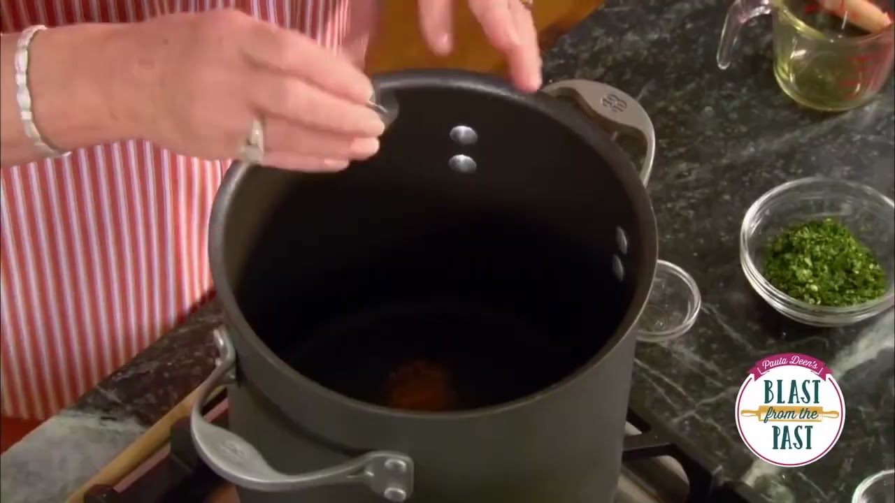 ( YTP ) Paula Deen Has a Mental Breakdown