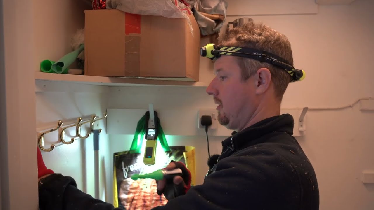 OPTIMISING your excess solar energy! MyEnergi Eddi solar energy diverter install