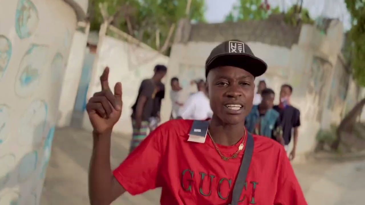 Team 420 onfanmy _ m pap batay pou byen fanmi ( official video) #music #rap