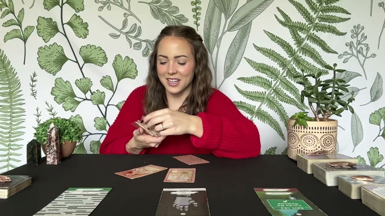 TAURUS LOVE TAROT | This person isn’t being honest with you… | SEPTEMBER 2025
