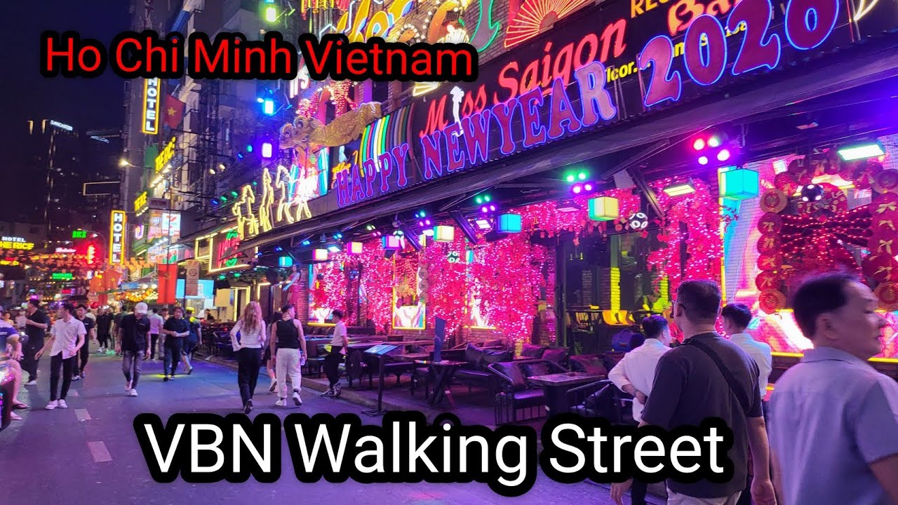 베트남 한달살기 ㅡ 호치민 여행자 거리 VBN Walking Street. 