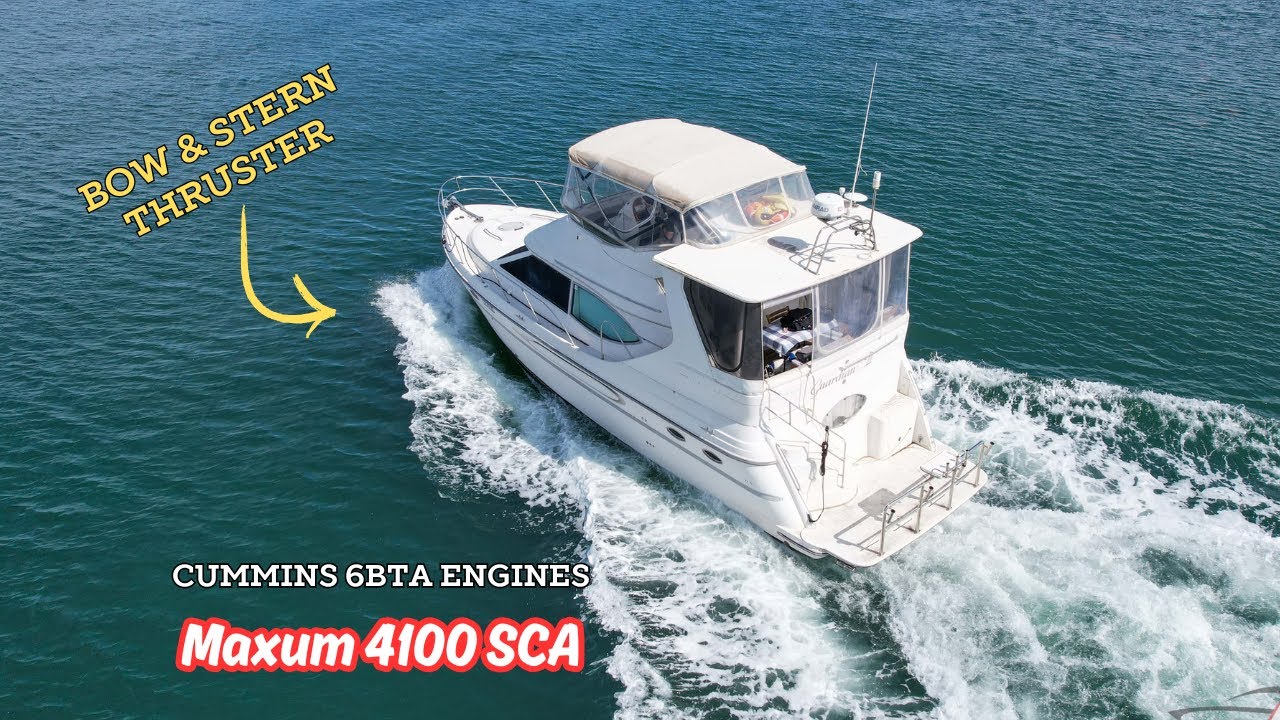 Maxum 4100 SCA | Big volume cruiser | Aft cabin great live aboard | would you cruise long distance ?
