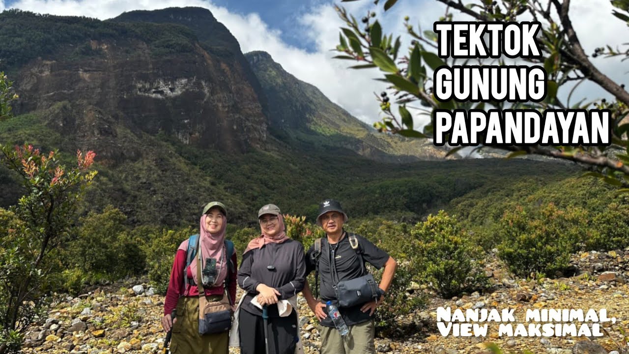 Gunung Papandayan Seindah Ini?! One day trip dengan jalur ringan dan pemandangan luar biasa. 