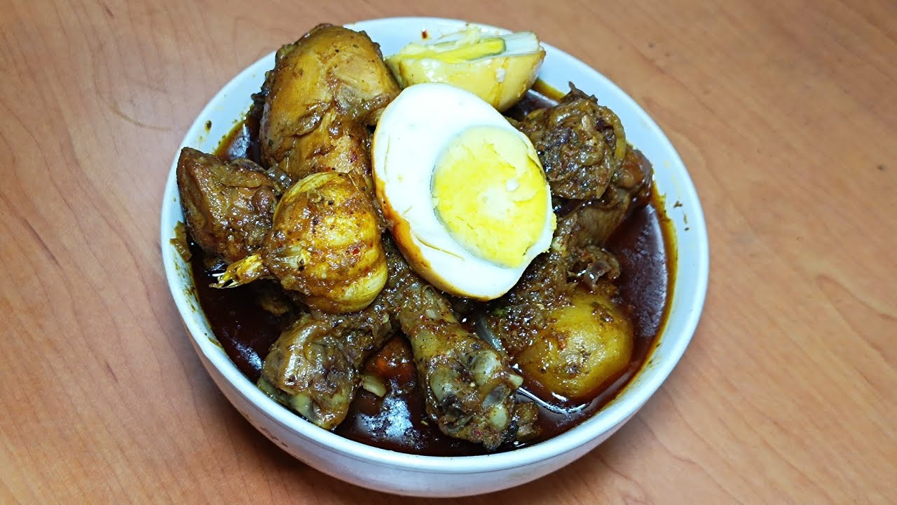 Chicken Dak Bungalow Recipe | Bengali Chicken Curry Recipe