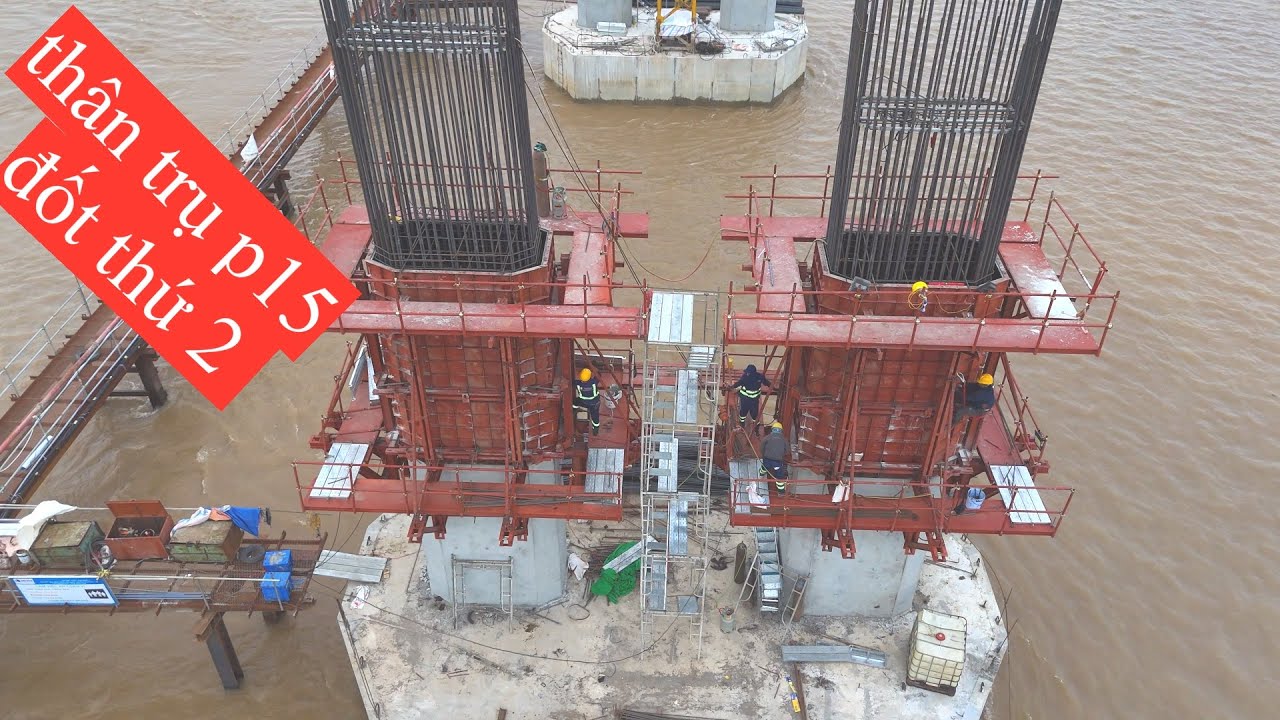 cầu đại ngãi 1 trụ neo p21 khoan cọc thứ 3 , trụ chính p23 tiến hành bơm bê tông ngày 25/9/2025