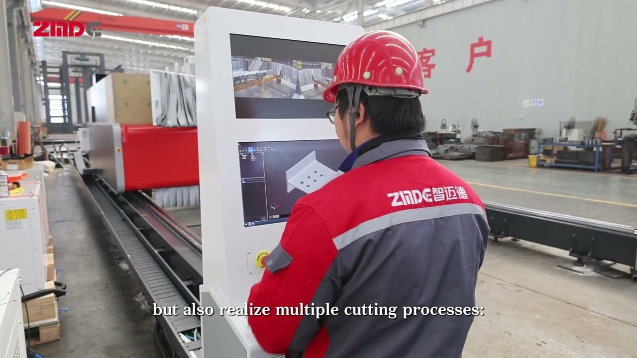 Witness the giant slayer! 🏗️