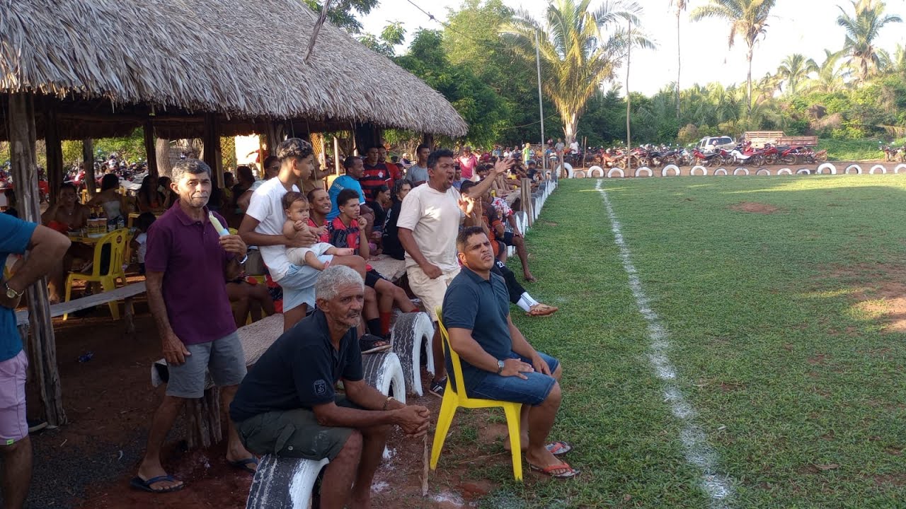 BOLA EM CAMPO fim de semana com mais duas competiçoes se iniciando na região