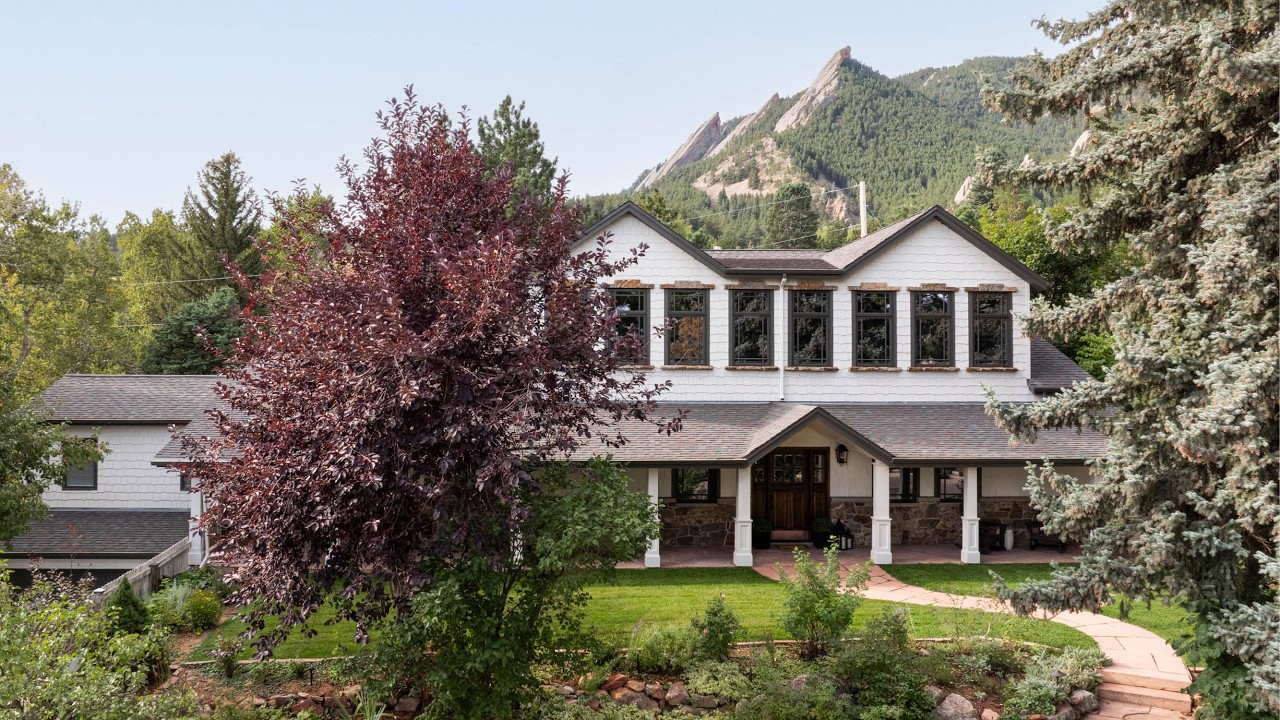 Stunning Boulder Luxury Home in Desirable Flatirons Park | 440 Christmas Tree Drive, Boulder