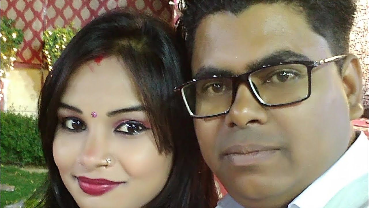 Log kehte hain waqt ke saath zakhm bhar jaate hain...Par sach toh ye nhi h 